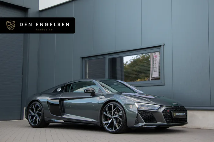 Audi R8 5.2 performance RWD